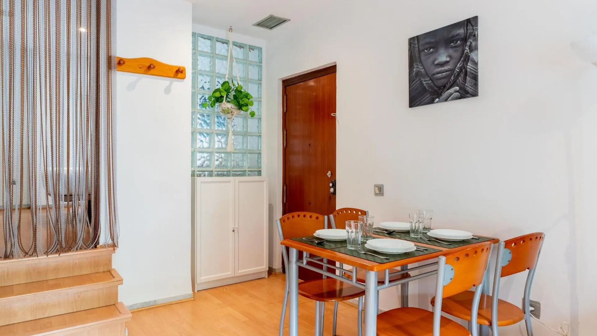 Holi-Rent Esperanza Apartment Seville
