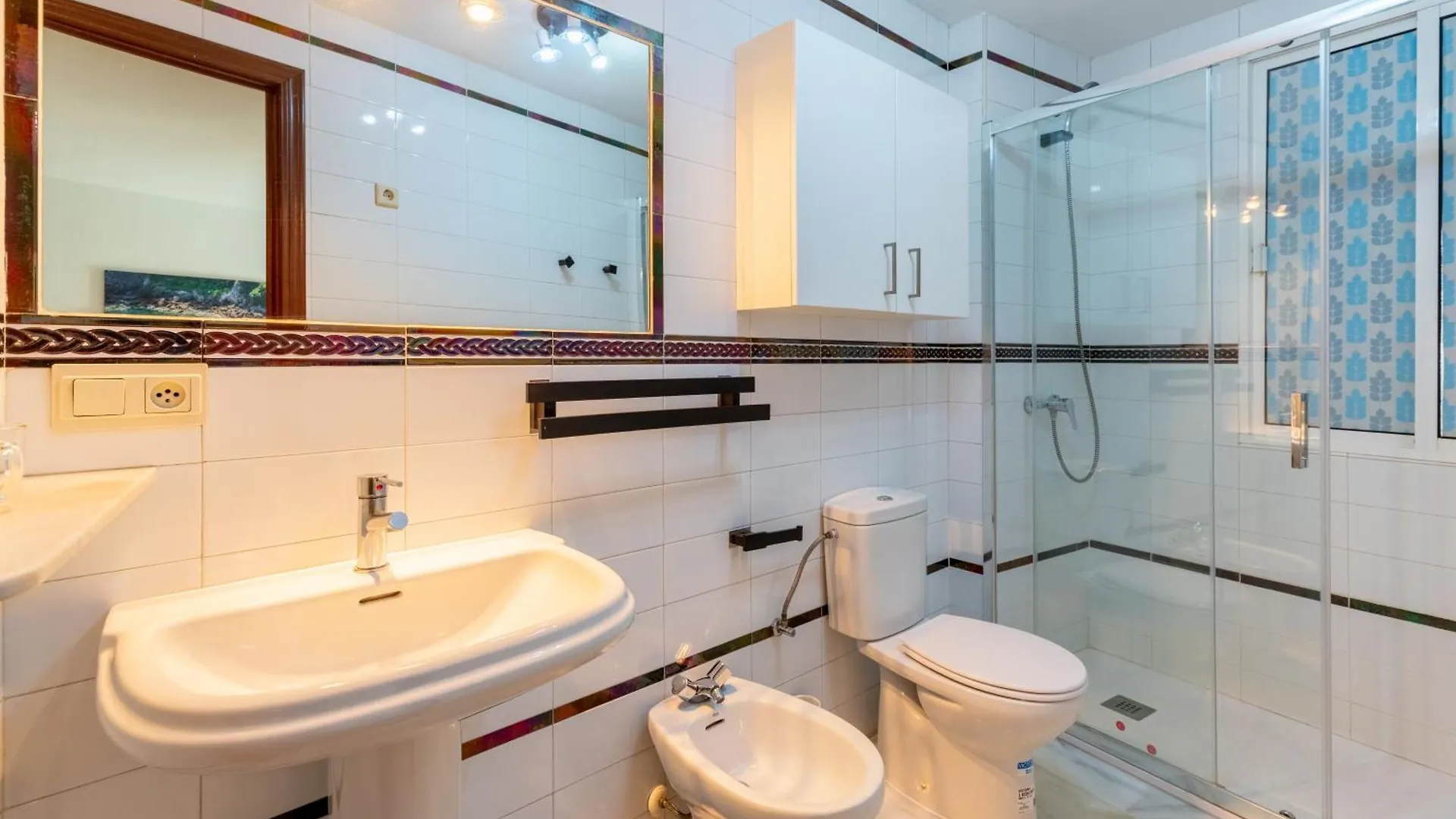 Holi-Rent Esperanza Apartment Seville