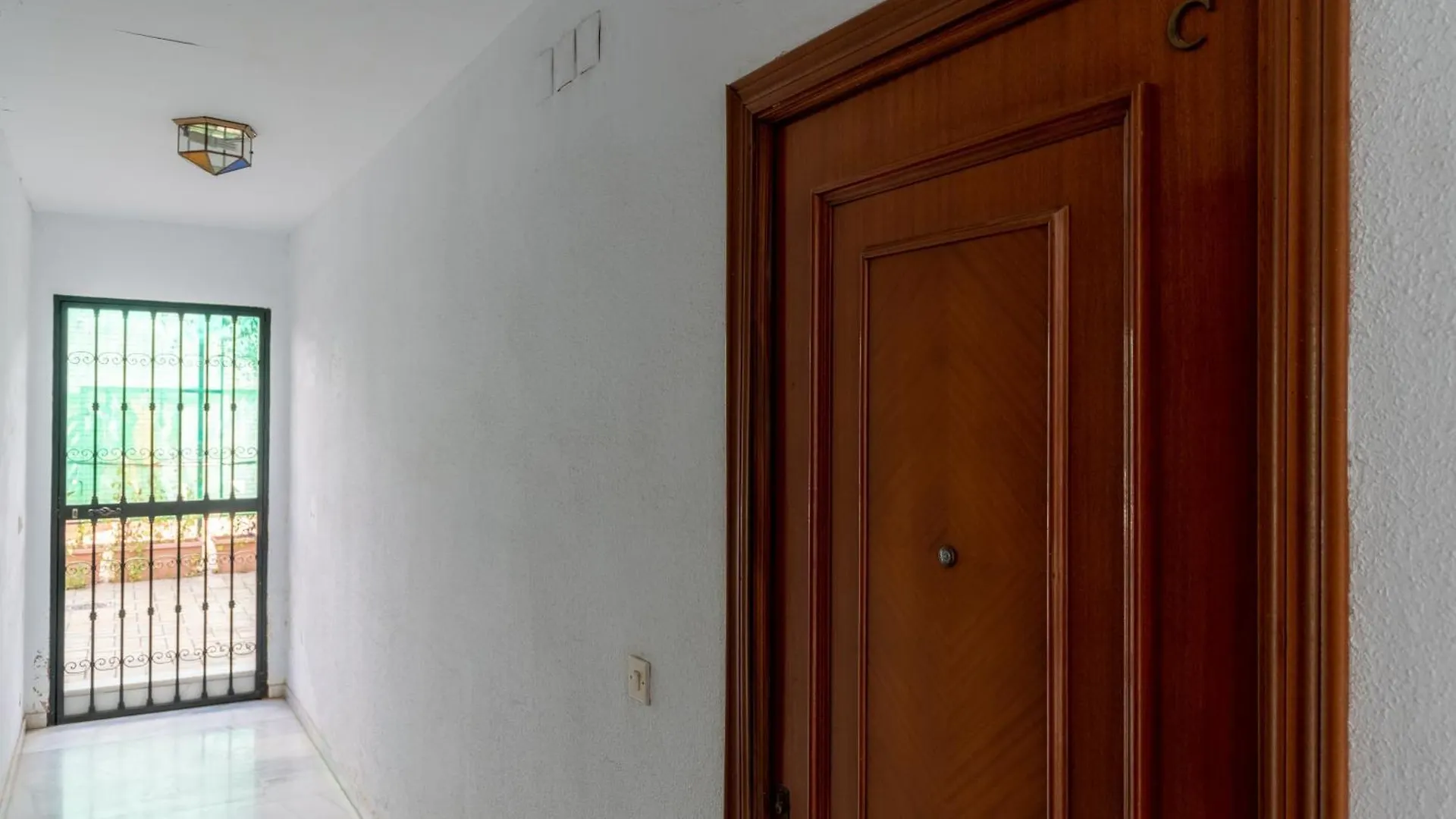 Holi-Rent Esperanza Apartment Seville