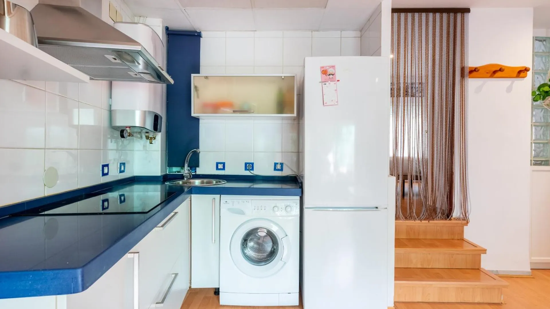 Holi-Rent Esperanza Apartment Seville
