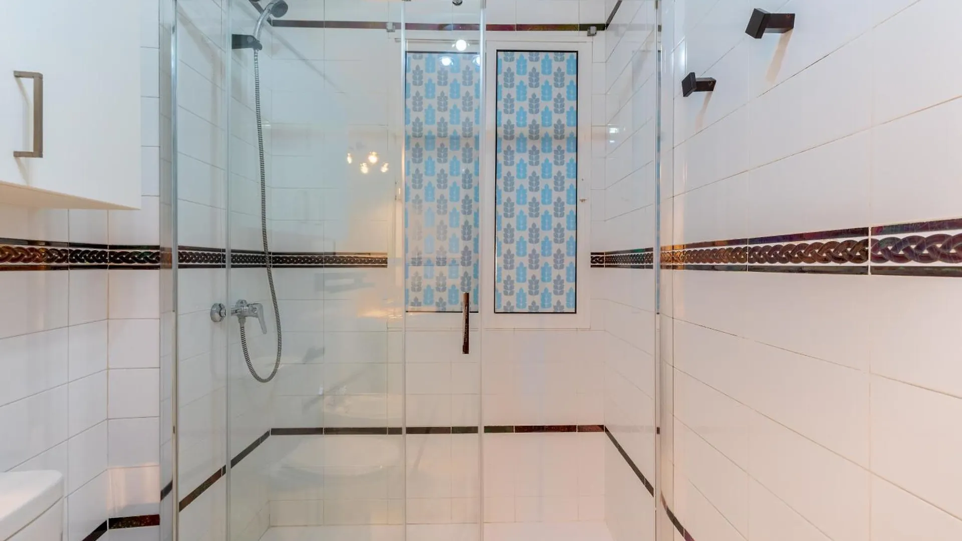 Holi-Rent Esperanza Apartment Seville