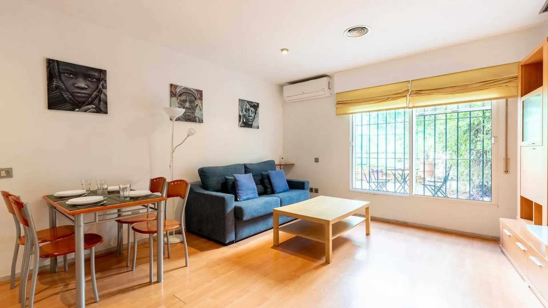 Holi-Rent Esperanza Apartment Seville